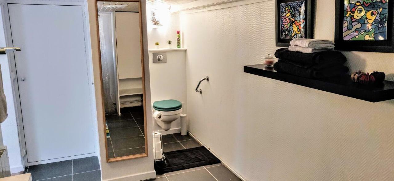 La Bonbonniere Apartment Шампини сюр Марн Екстериор снимка